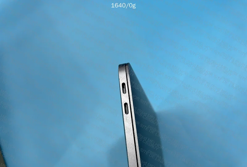 MacBook Pro 17 8
