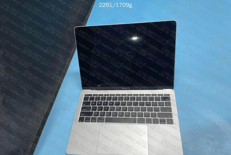 MacBook Pro 2017 (8+256) 5