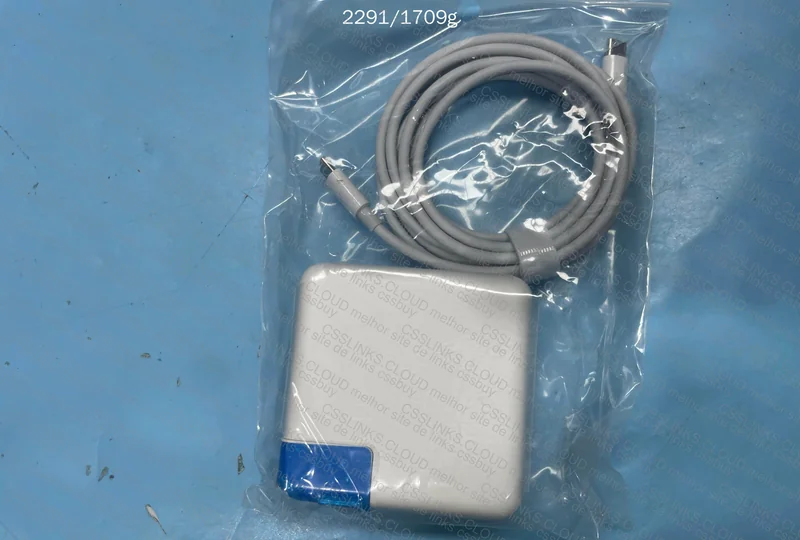 MacBook Pro 2017 (8+256) 7