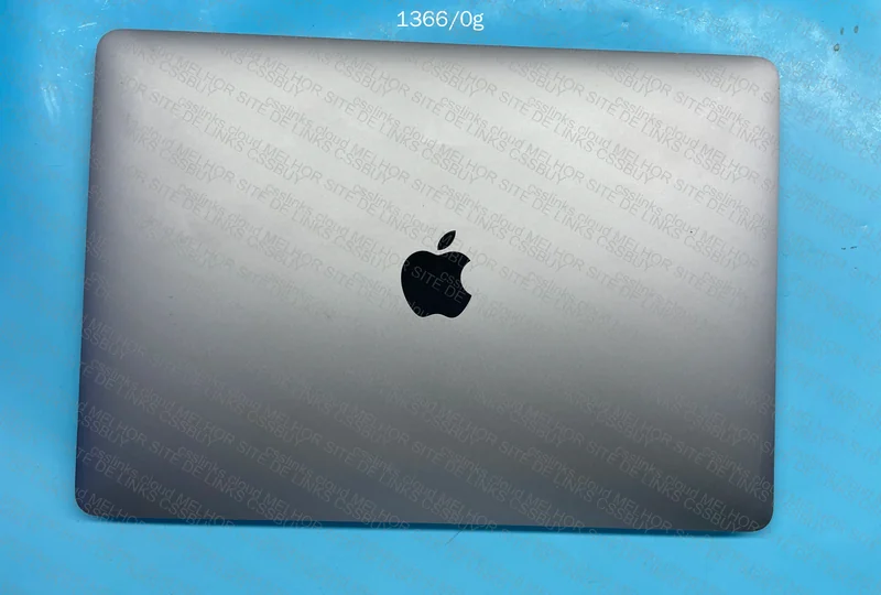 MacBook Pro 2017 8GB + 128GB SSD 2