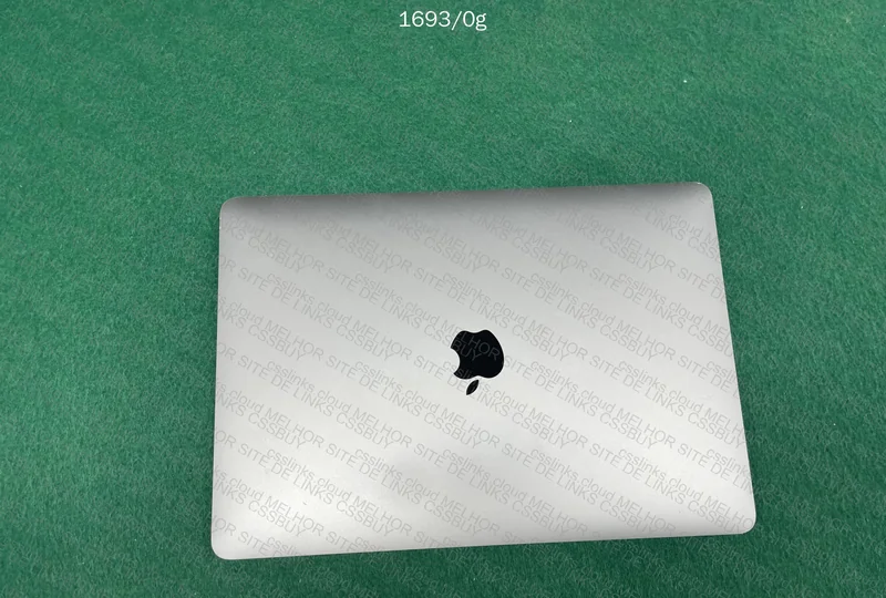 MacBook Pro 2017 8GB 256GB 2