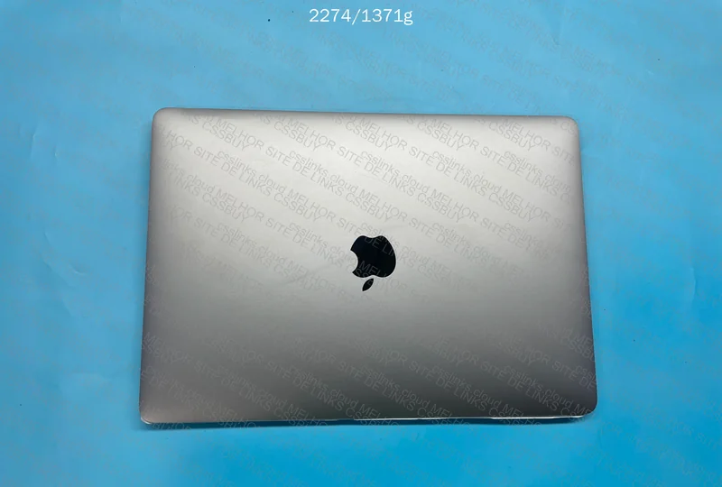 MacBook Pro 2017 8GB + 256GB Internal Storage 6