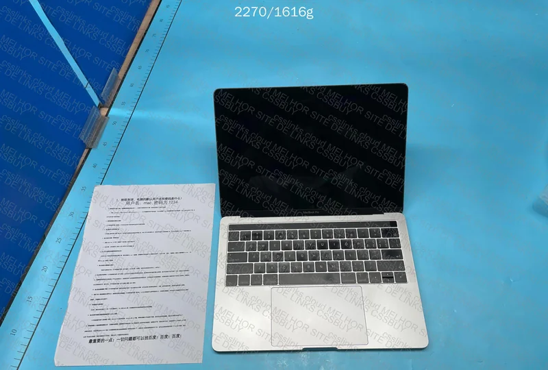 MacBook Pro 2017 A1706 4