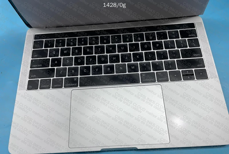 MacBook Pro 2017 A1706 i5 16 RAM, 512GB SSD 8