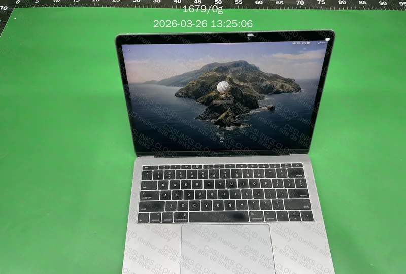 macbook pro 2017 (help) 4