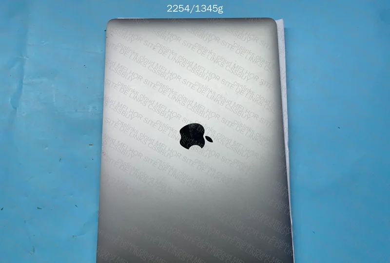 MacBook Pro 2017 i7 16RAM