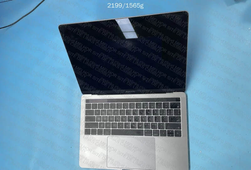 MacBook Pro 2017 Touch Bar