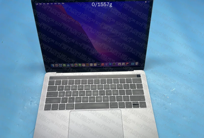 MacBook Pro 2017 TouchBar 2