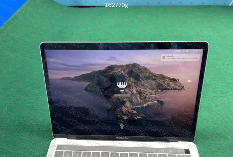 MacBook Pro 2018 4