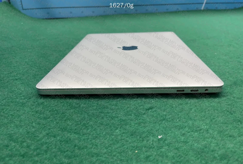 MacBook Pro 2018 7