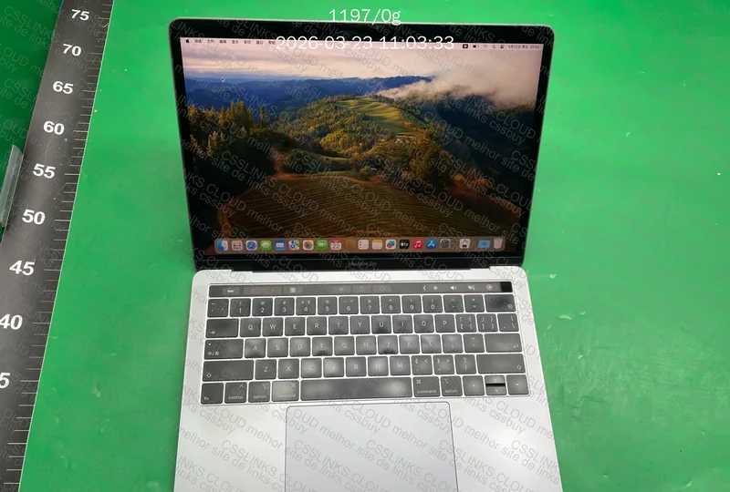 Macbook Pro 2018 i7 - 16gb - 256gb 5