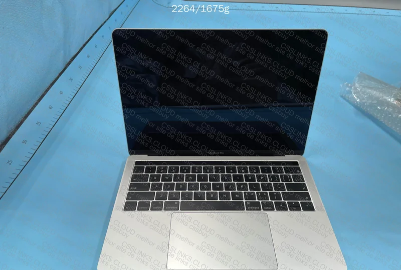 MacBook Pro 2019 4