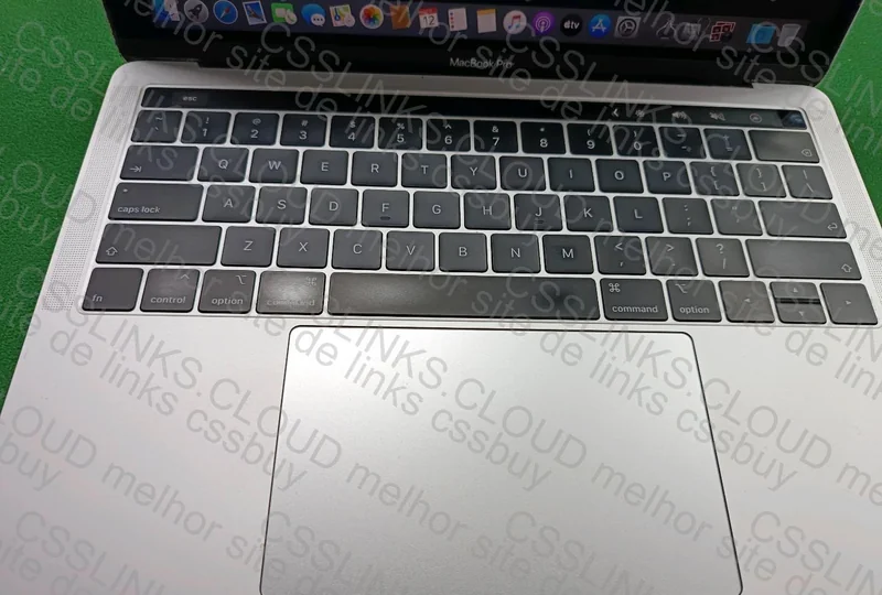 MacBook Pro 2019 4