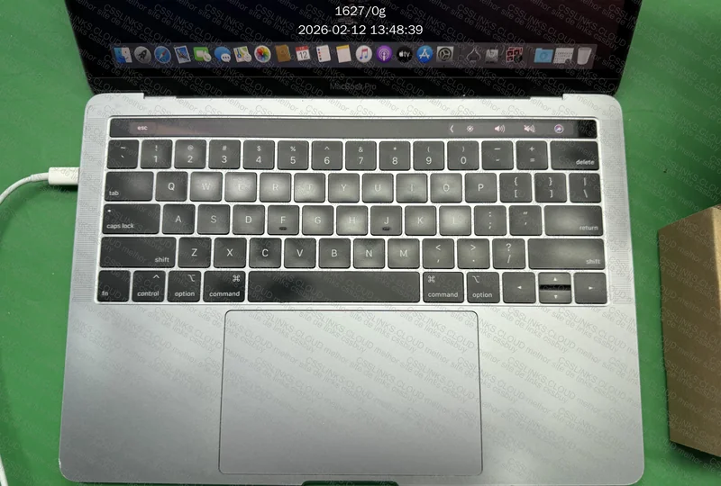 Macbook Pro 2019 16/256 3