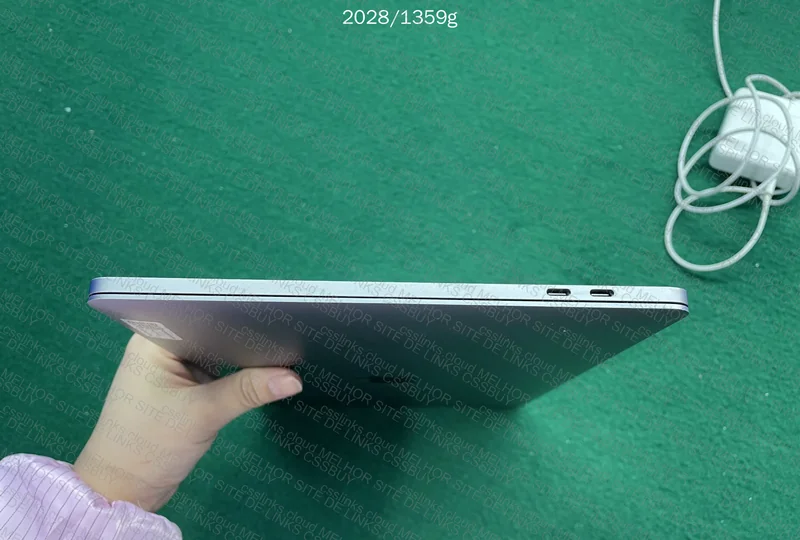 MacBook Pro 2019 16GB RAM 256GB 5