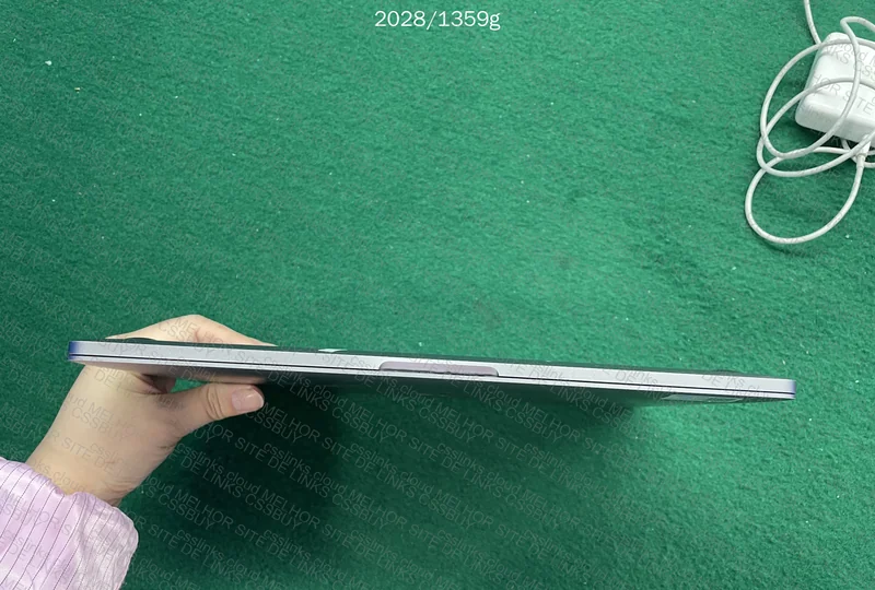 MacBook Pro 2019 16GB RAM 256GB 6