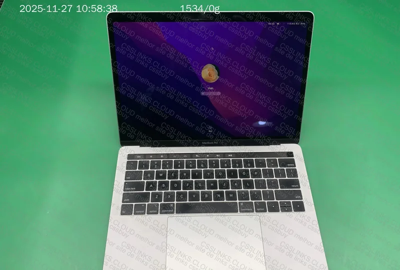 MacBook Pro 2019 8+256 3