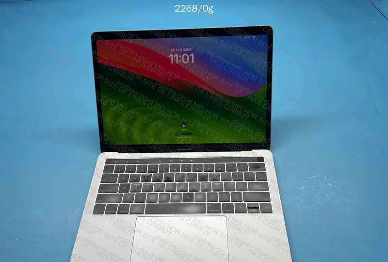 MacBook Pro 2019 8G-256 7