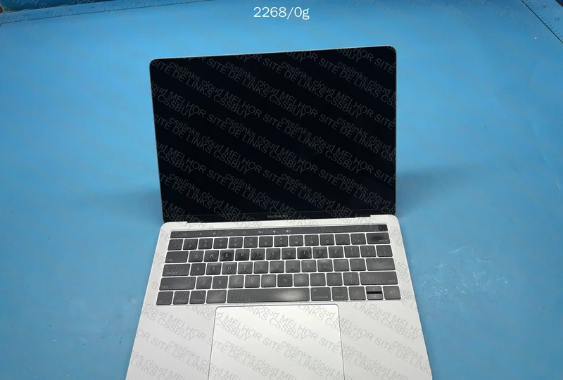 MacBook Pro 2019 8G-256 8
