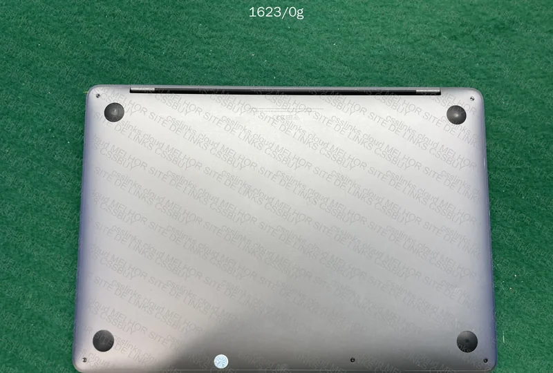MacBook Pro 2019 8GB RAM 128GB 6