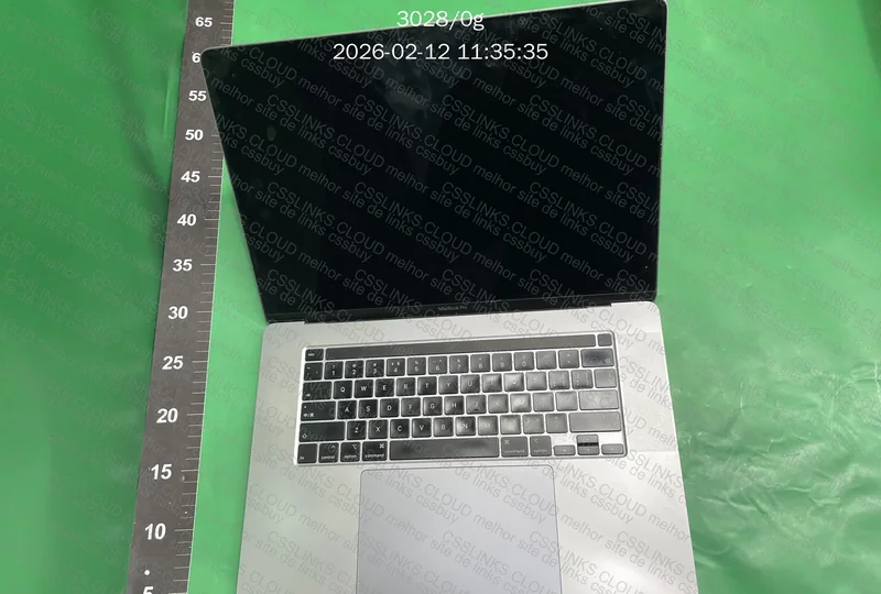 MacBook Pro 2019 i7 2