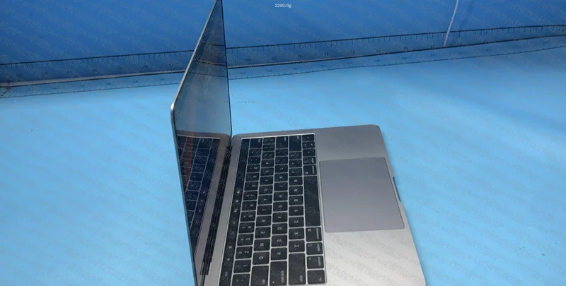 MacBook Pro 2019 i7 16+512 TouchBar 5