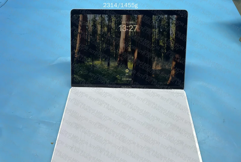 MacBook Pro 2020 32GB RAM 512GB 5