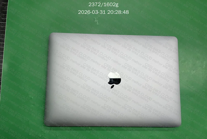 MacBook Pro 2020 8/512 3