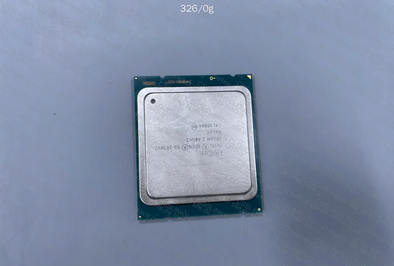 Mais 6 Xeons kkkk e5 2630v2 4