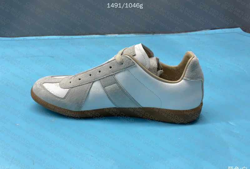 MAISON MARGIELA GATS WWTOP 4
