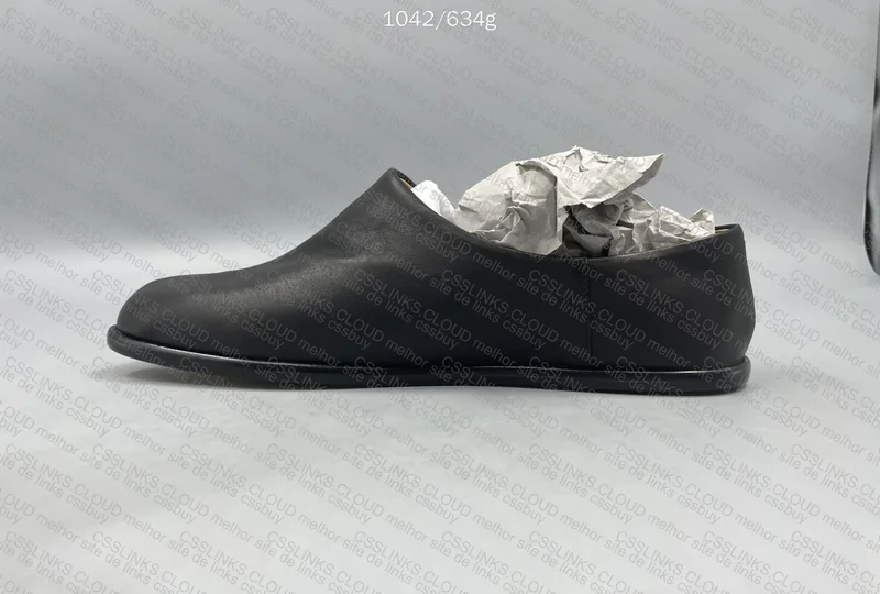 MAISON MARGIELA TABI SLIP ON 4