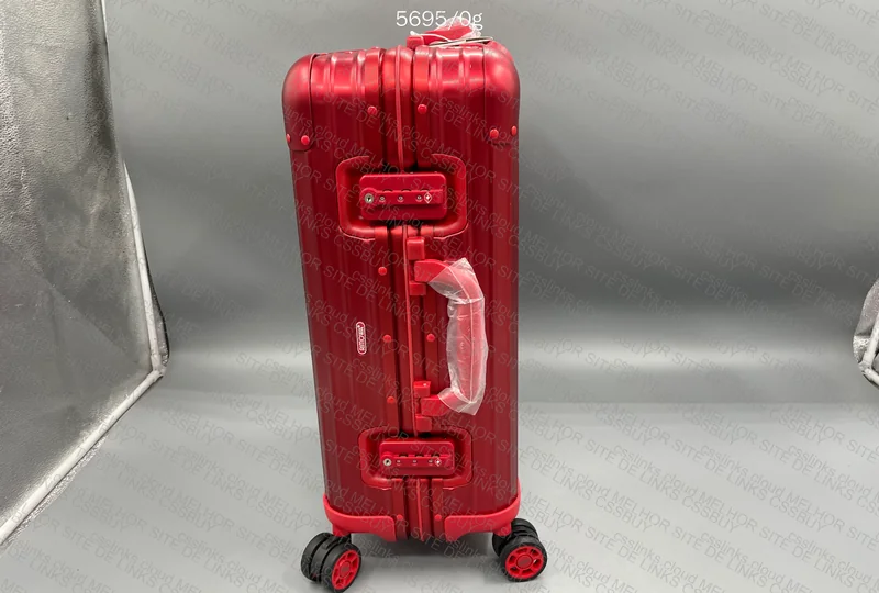 Carry-on Bag - RIMOWA x Supreme 4