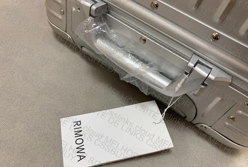 Rimowa Cabin Bag (Disclaimer) 2