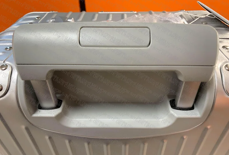Rimowa Cabin Bag (Disclaimer) 5