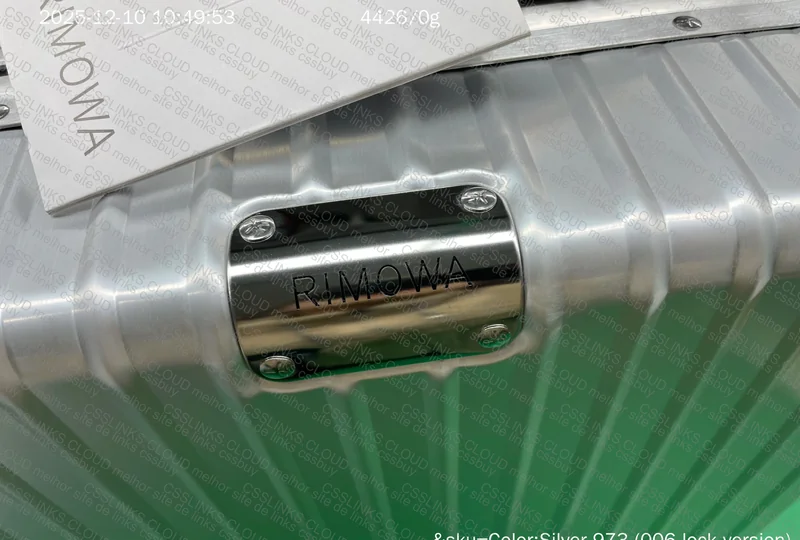 Rimowa Classic 21 Luggage 8