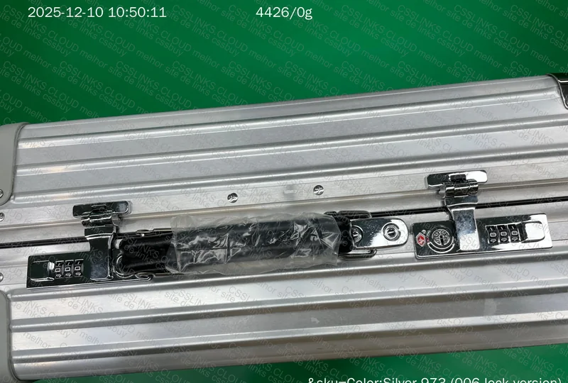 Rimowa Classic 21 Luggage 9
