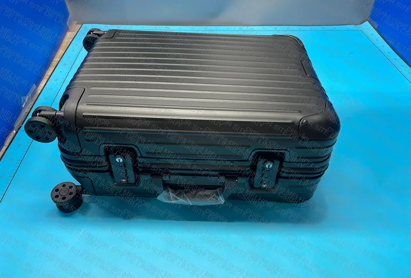 Rimowa Original Version Luggage 3