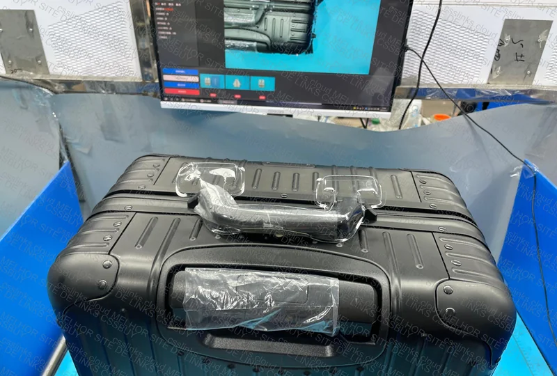 Rimowa Original Version Luggage 2