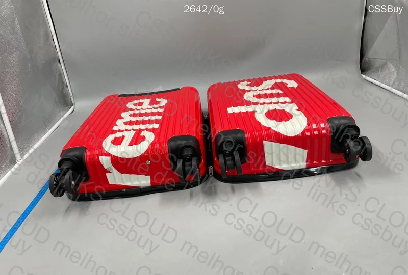 Supreme Luggage 2