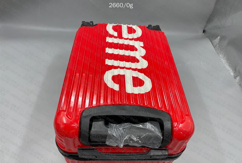 Supreme Luggage 2