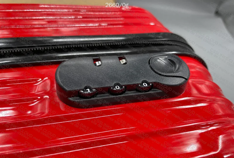 Supreme Luggage 7