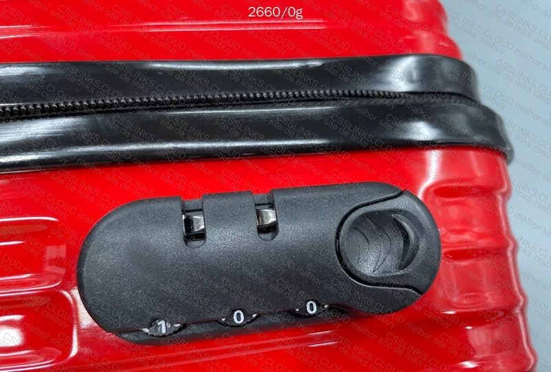 Supreme Luggage 8
