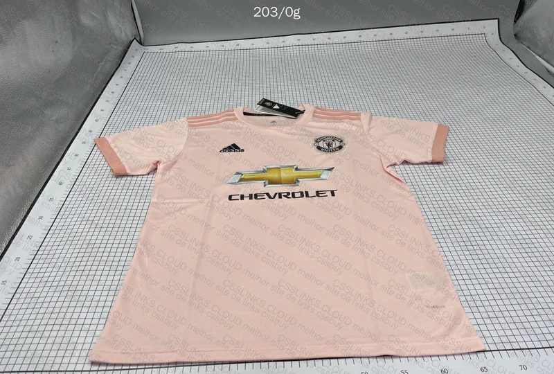 MANCHESTER UNITED / BAPE