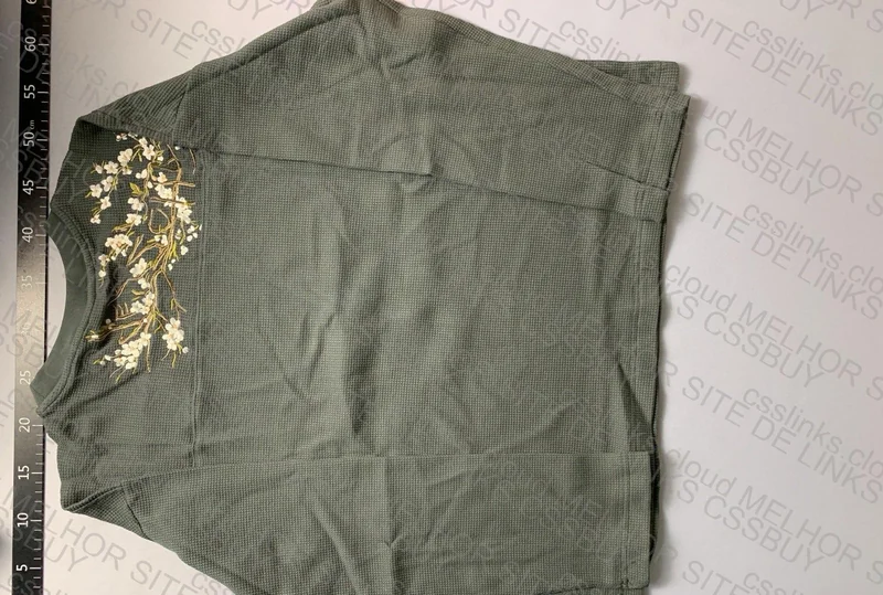 Derschutze Long Sleeve 3
