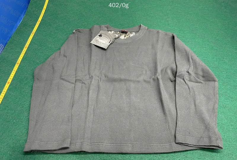 Derschutze Long Sleeve 3