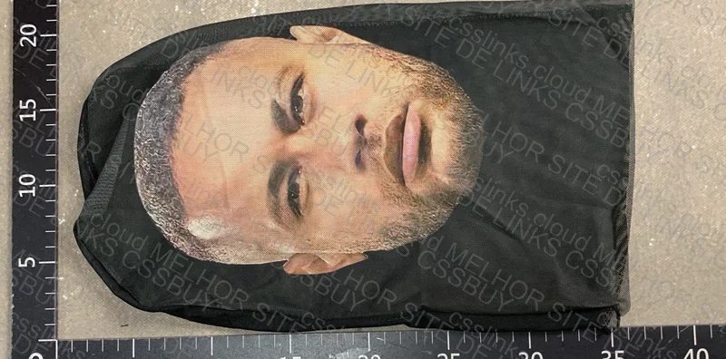 Neymar and YE Mask 4