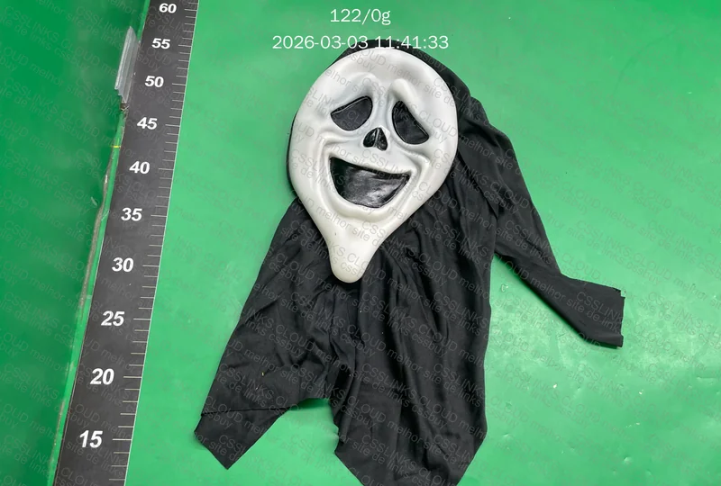 Mascara Ghostface do todo mundo em panico 3