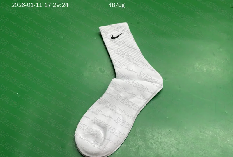 Meia cano alto nike 3