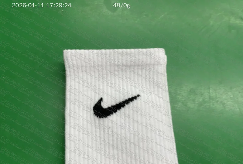 Meia cano alto nike 4