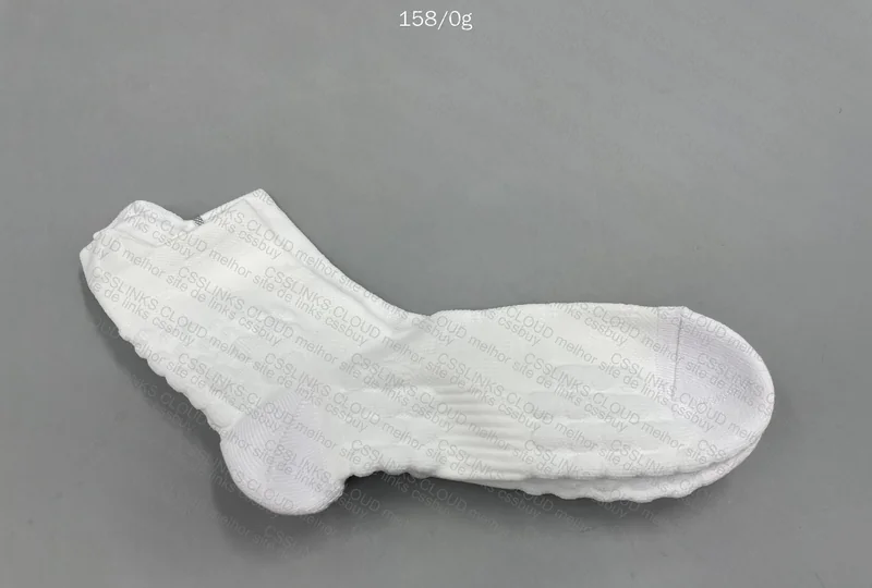 Running Socks (Somewhat Dubious Format) 4